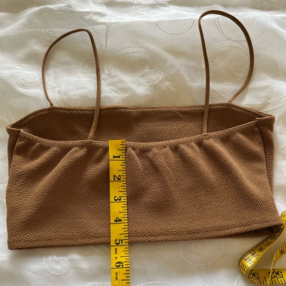 Boohoo Size 4 Sleeveless Tan Crop Top - Picture 7 of 7